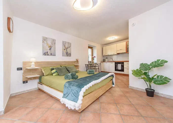 Signature - ètè Center *