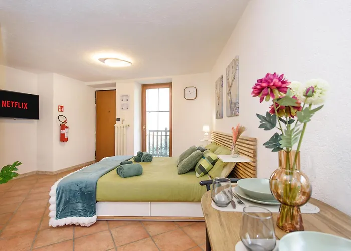 Signature - ètè Center